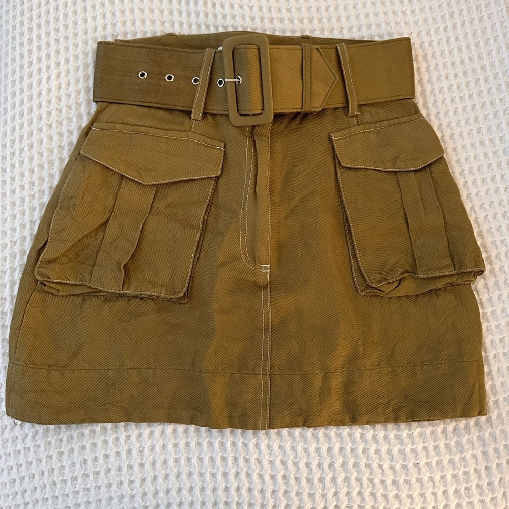 Green skirt
